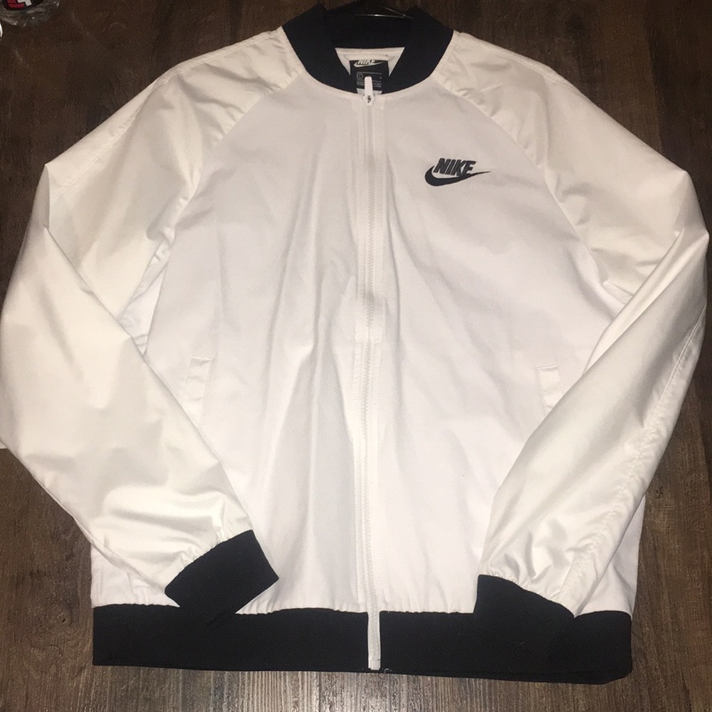 Nike - Men’s Bomber Jacket